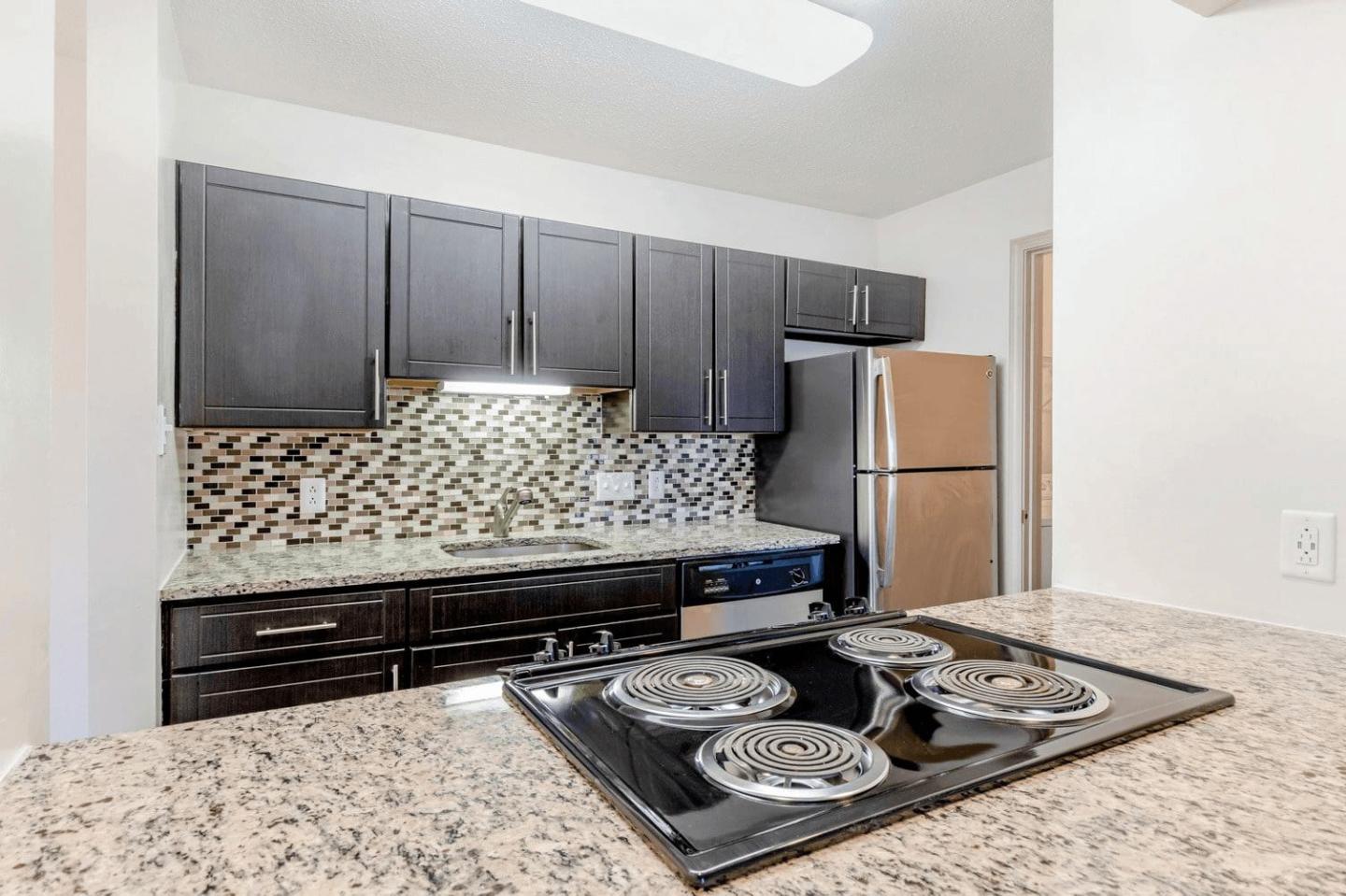Affordable Housing - Madison Southpark Apartment Homes Image 18