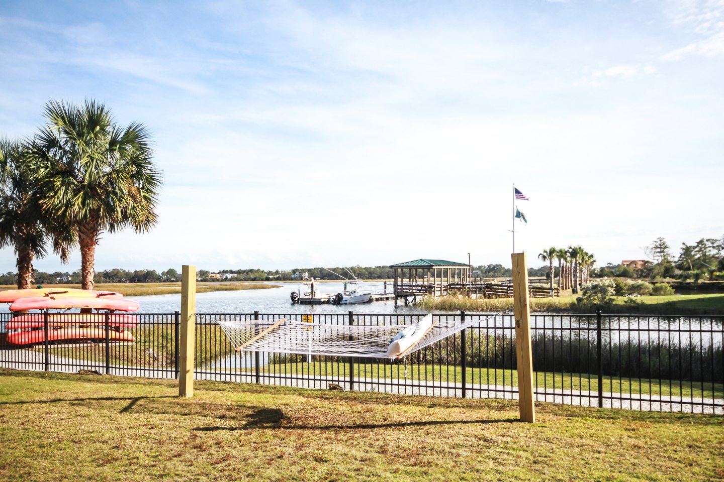 Sweetwater Waterfront Apartment Homes Image 23