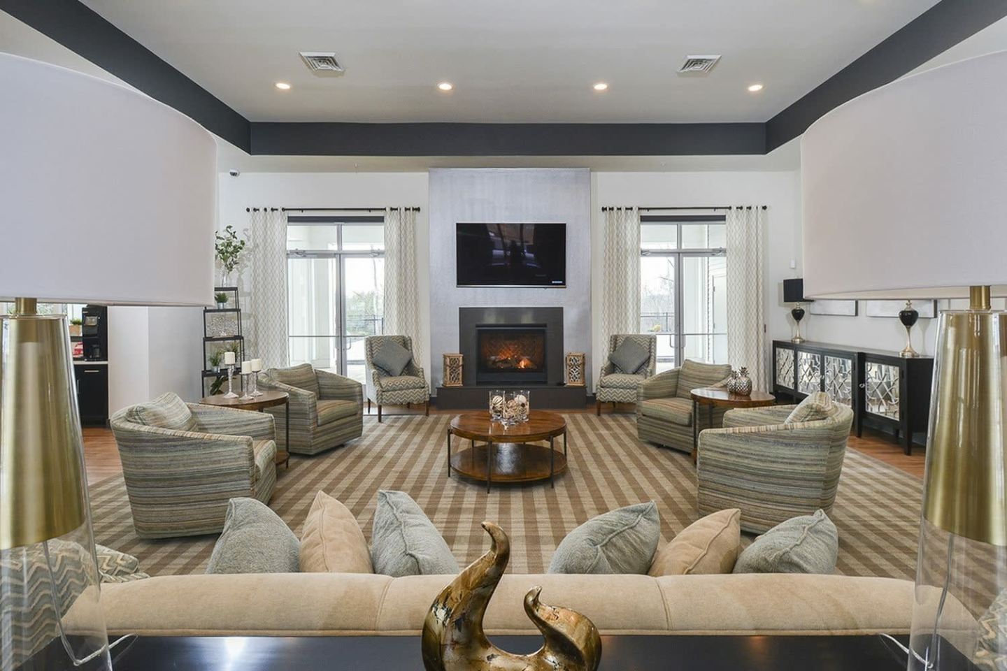 Westside Apartments and Shopping Image 15