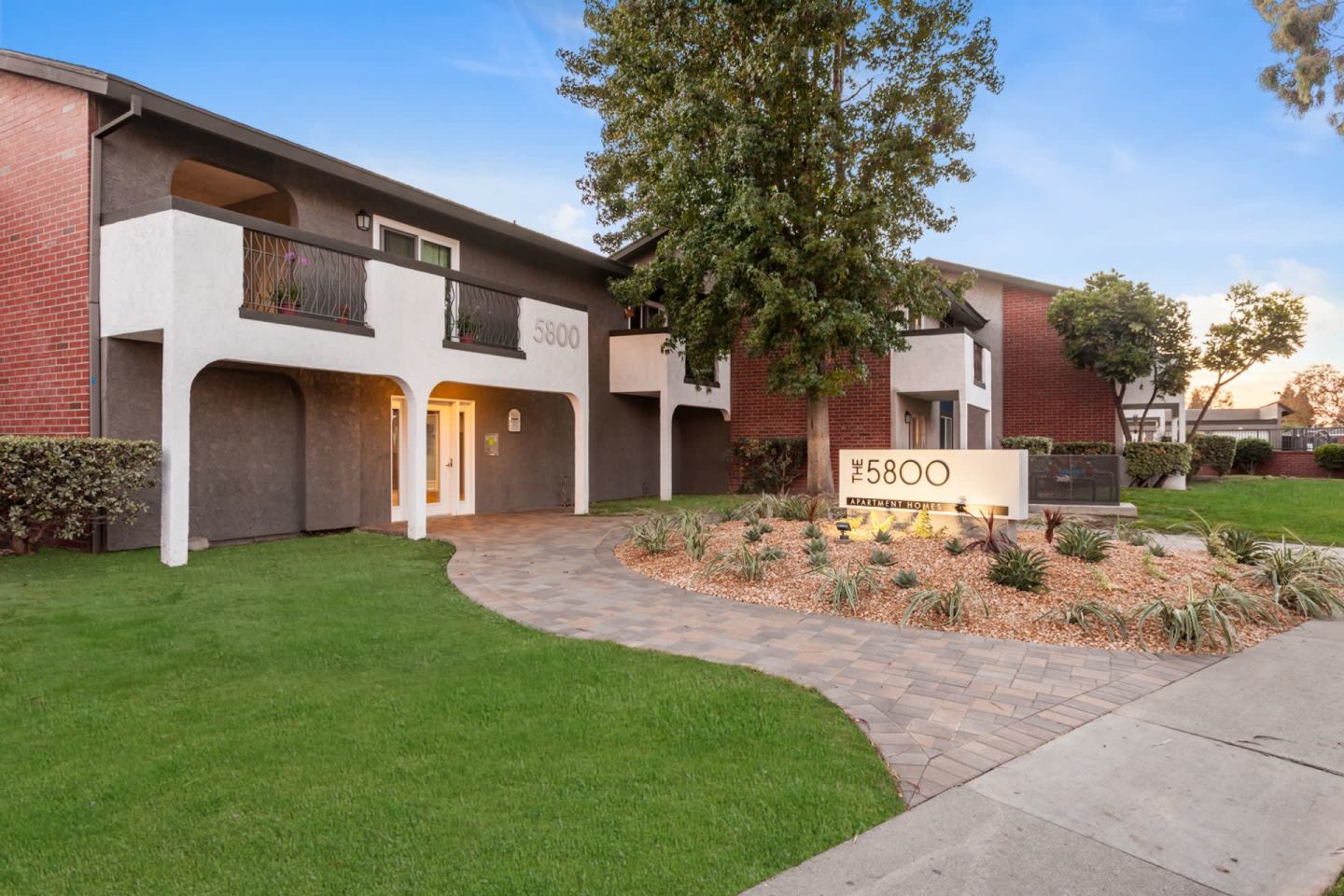 The 5800 Apartment Homes Image 7