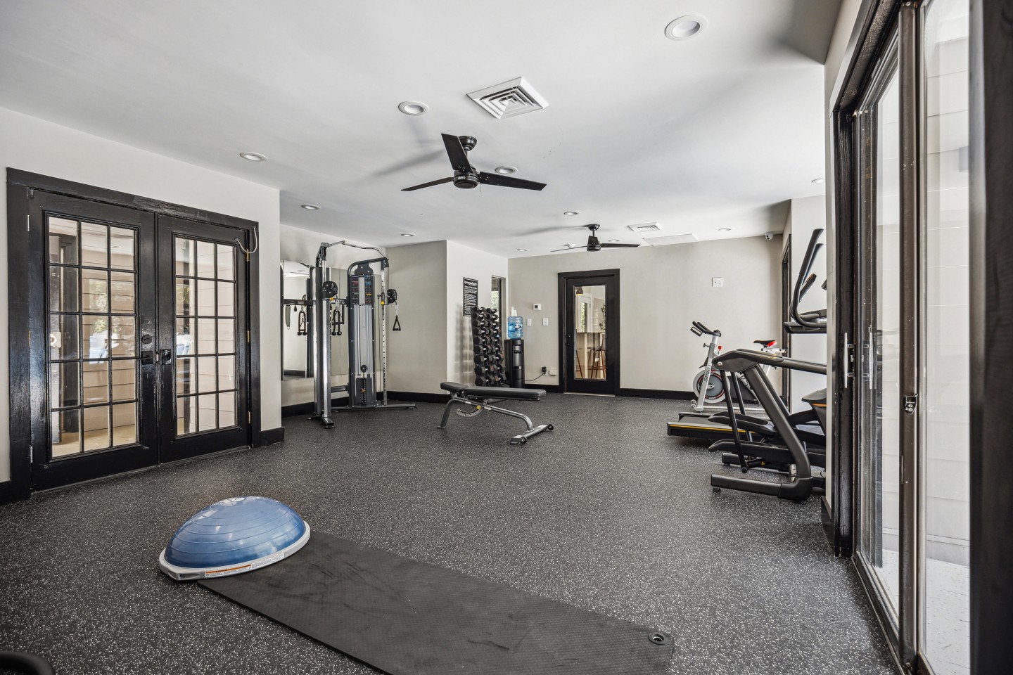 Lynnwood Park Image 6