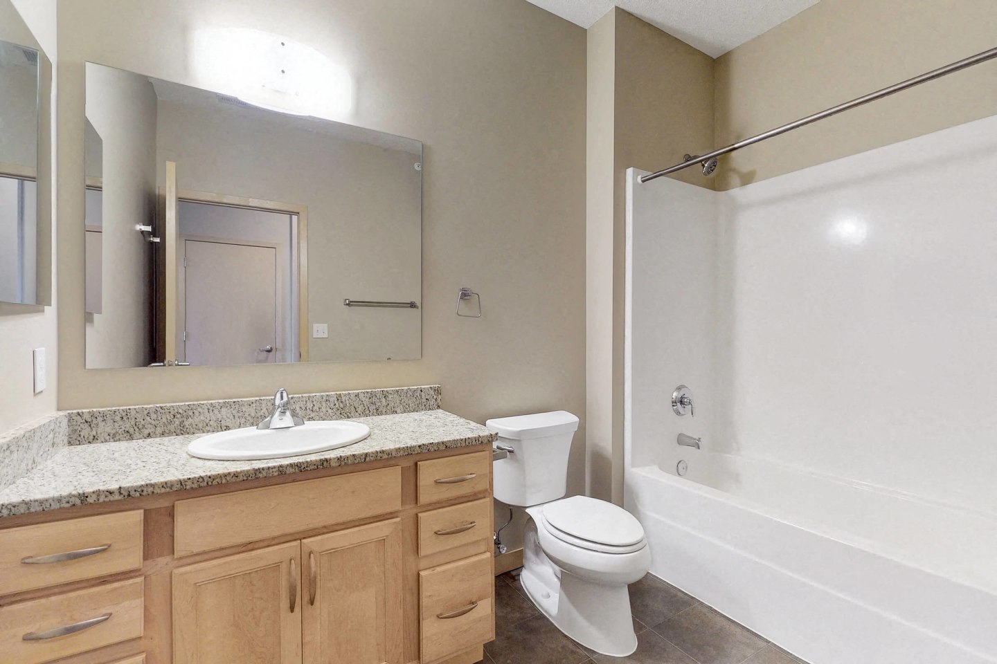 L14 Flats Image 61