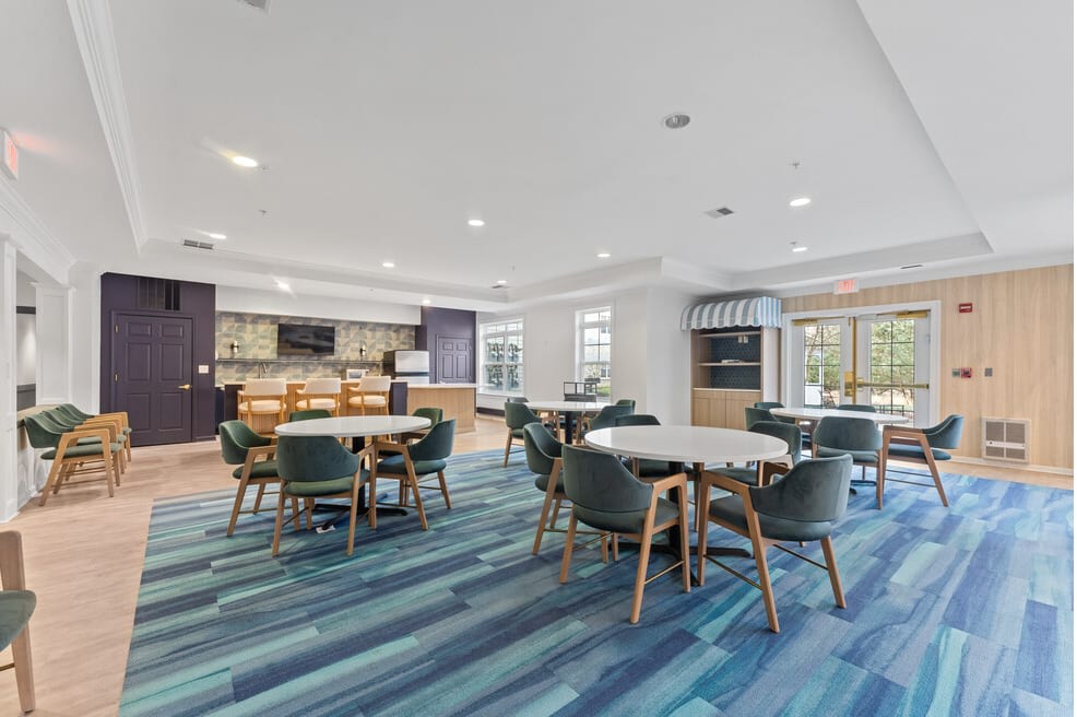 Active Adult 55+ - Chestnut Oaks Image 6