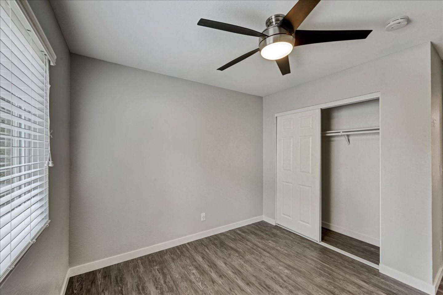 Corona Pointe Resort Image 73