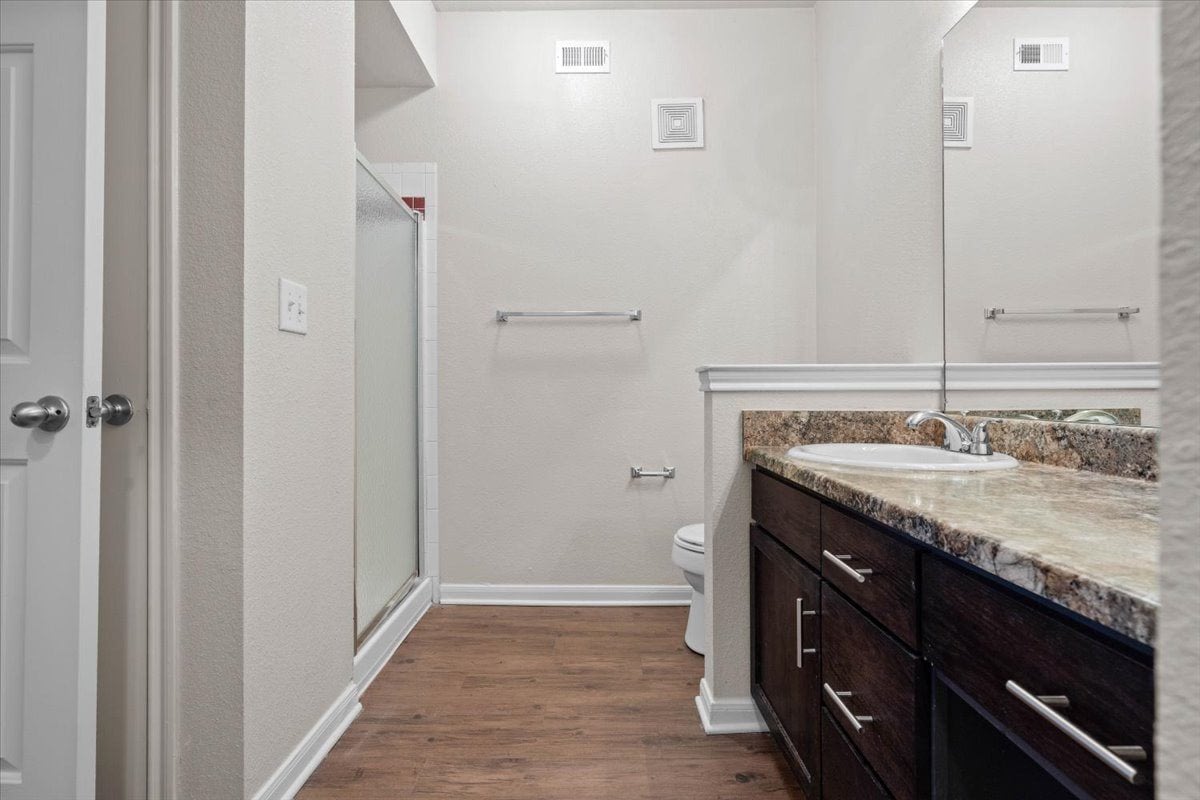 Crescent Apartments Image 1