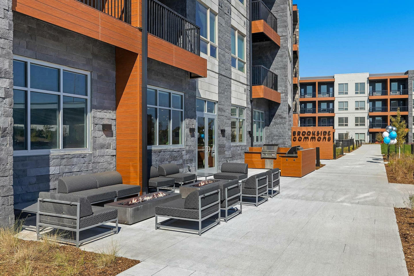 Brookside Commons Image 12