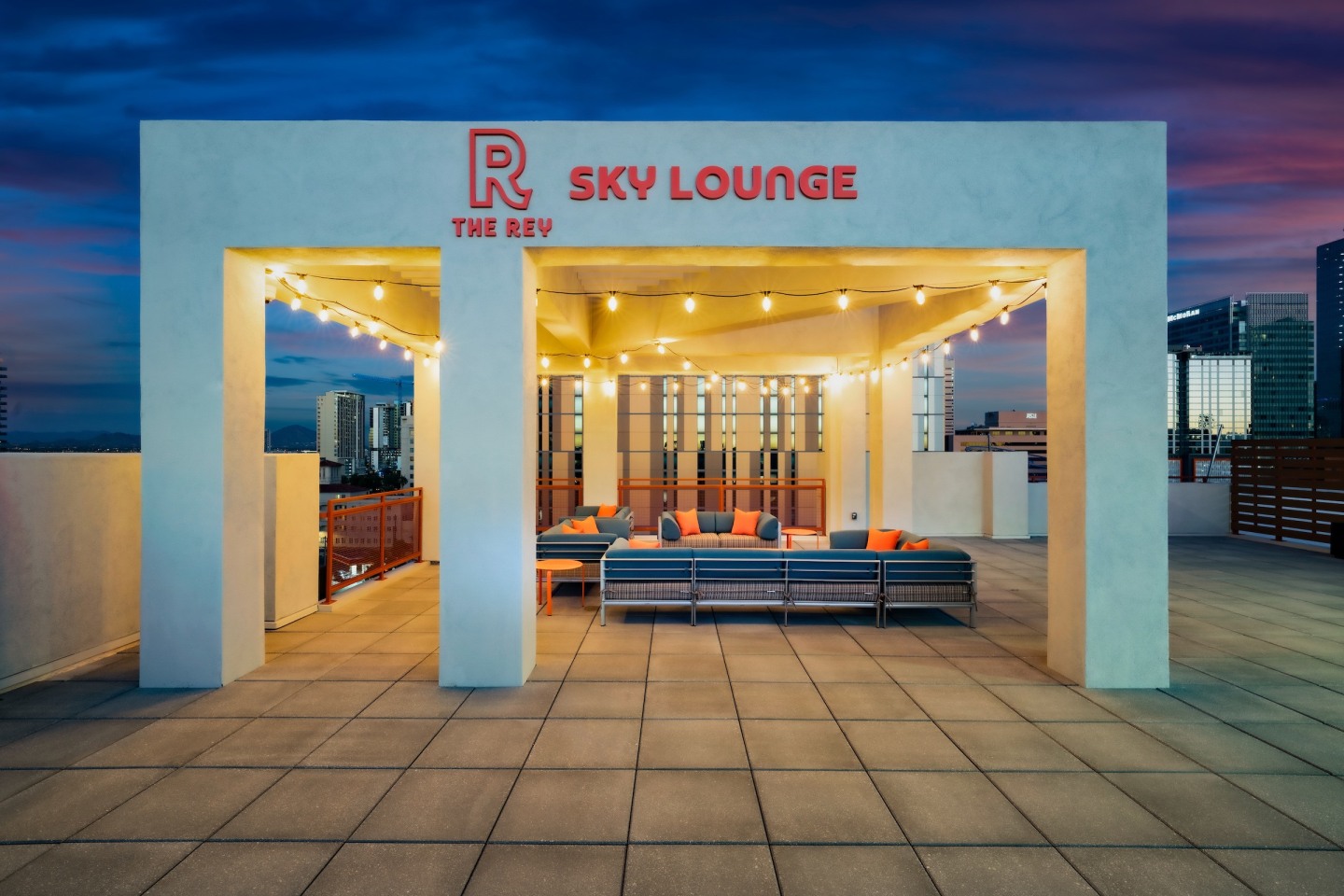 The Rey Downtown Image 6