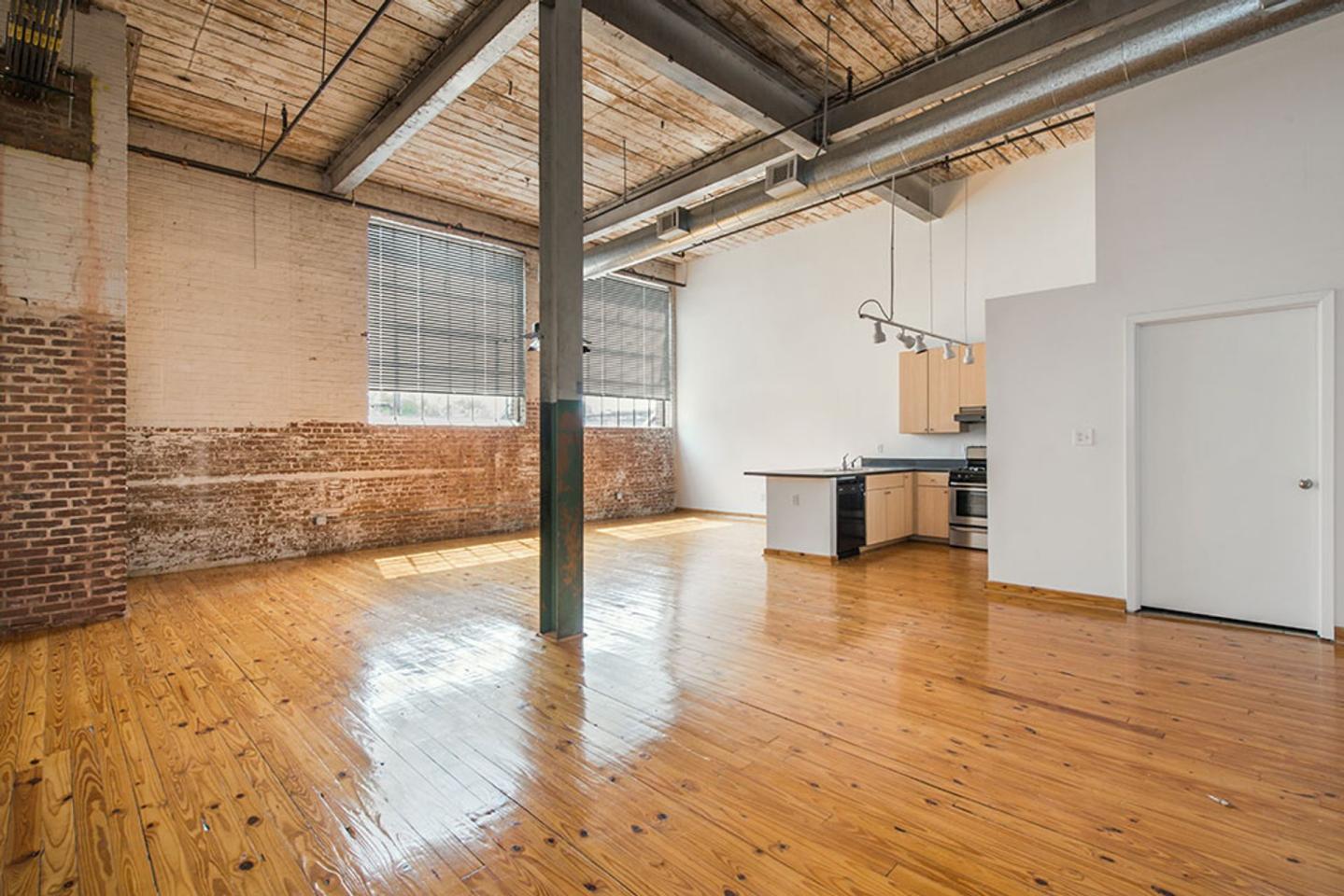 Mattress Factory Lofts Image 15