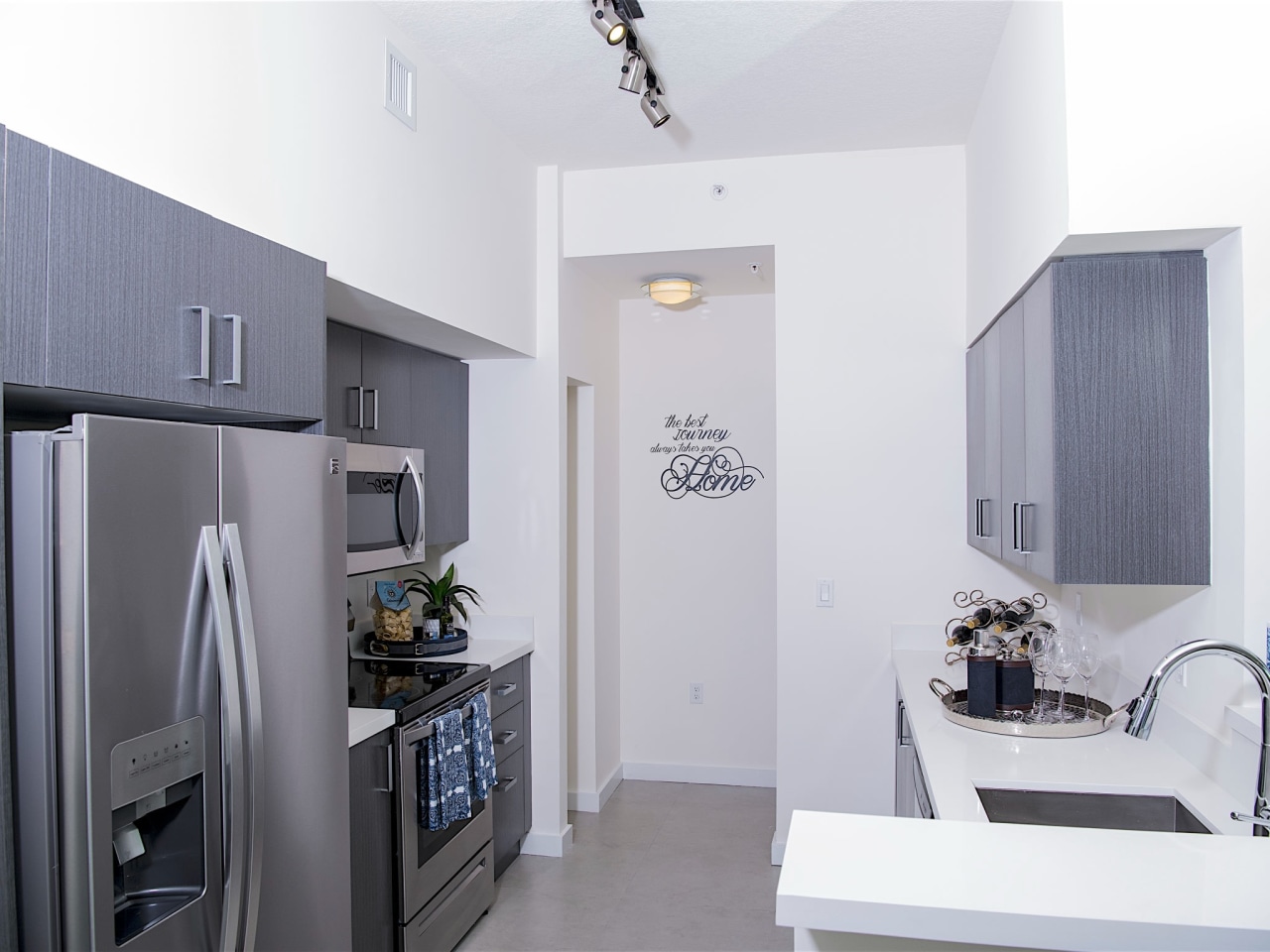 Brickell West City Rentals Image 22