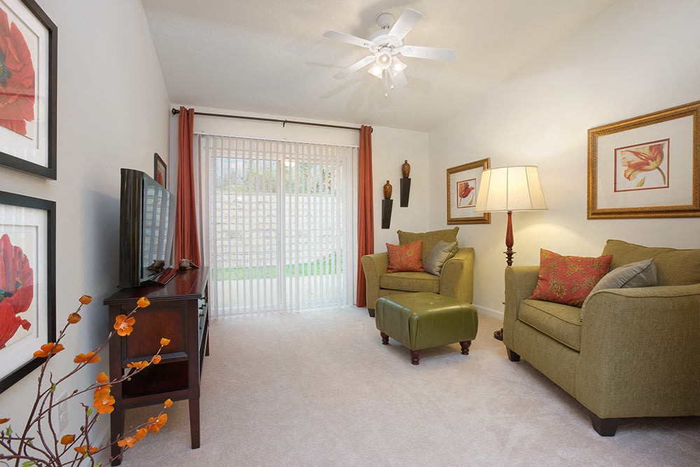 Redwood Wooster Melrose Drive Image 6