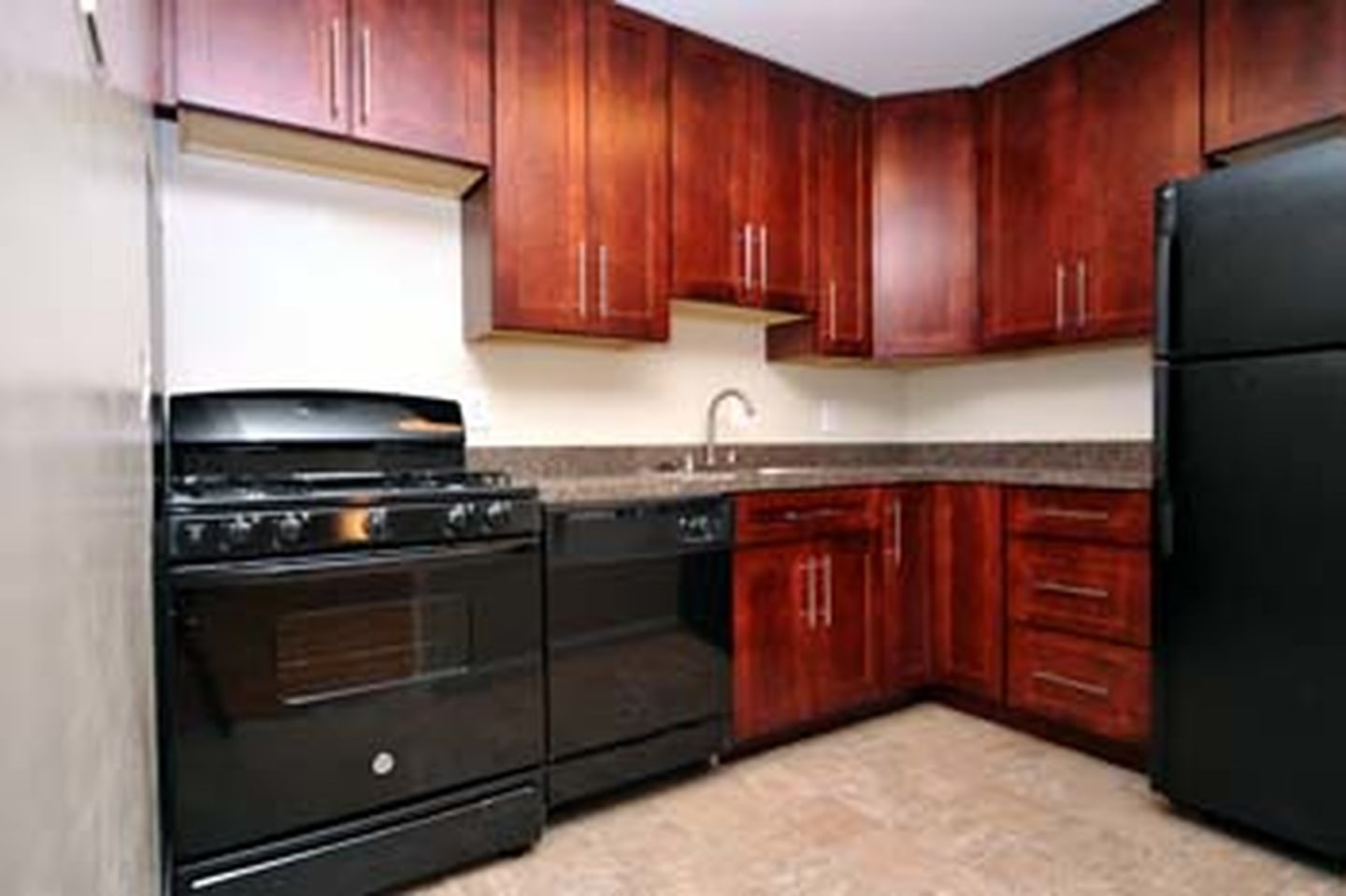 Clermont Apartments Image 1