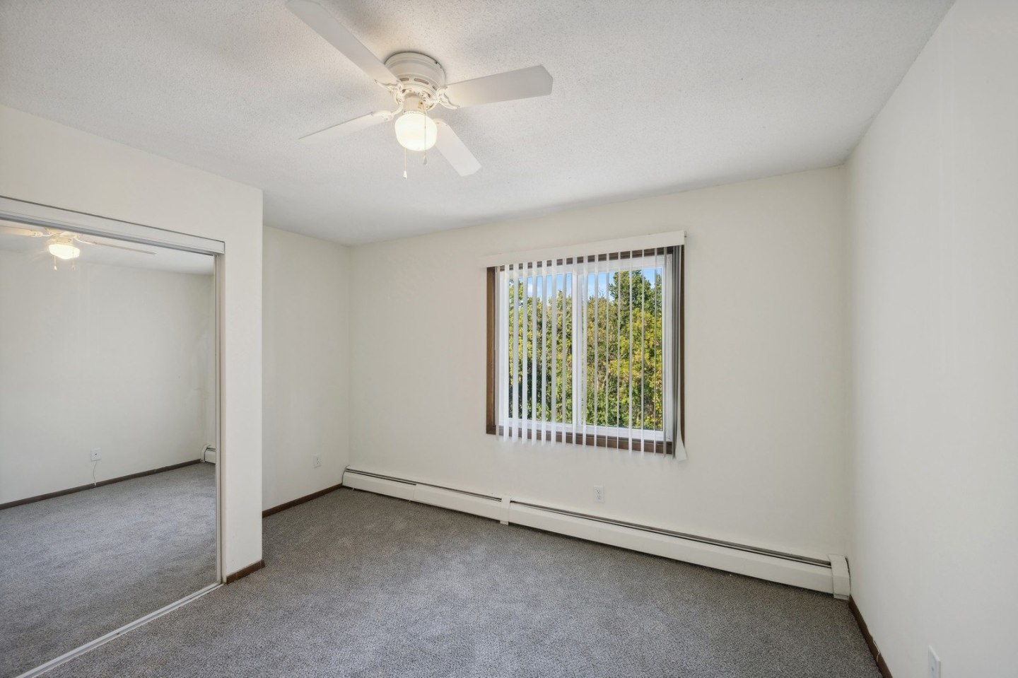 Edina Manor Image 14