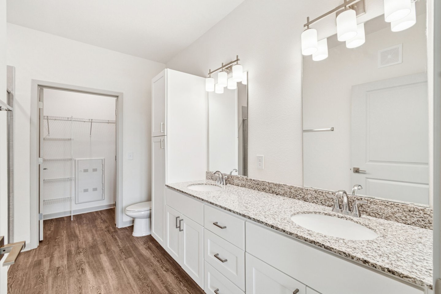 Alera at Hunters Glen Image 19