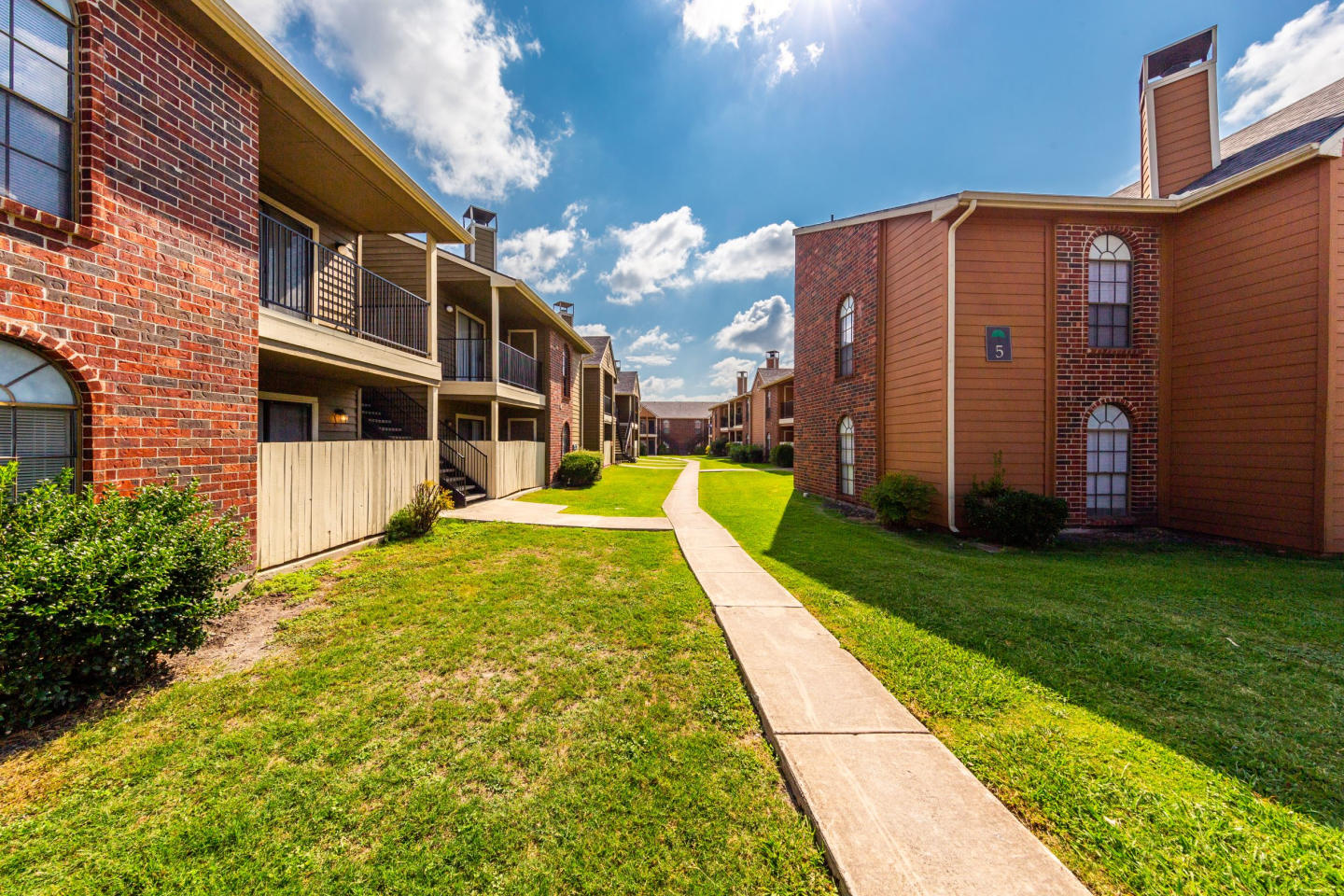 Oaks of Westlakes Apartments Image 11