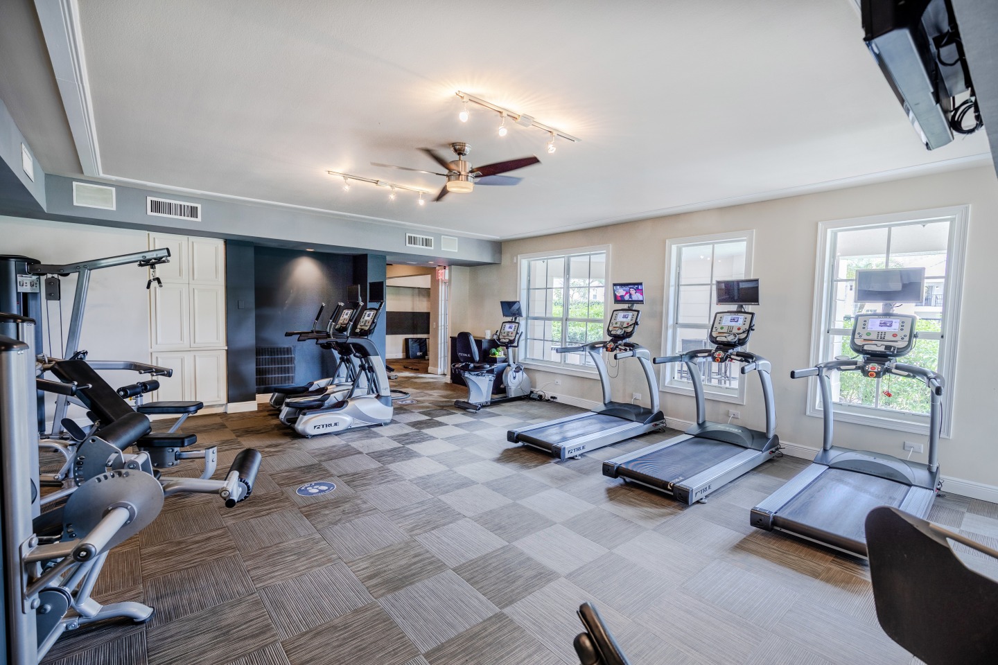 The Charleston at Boca Raton Apartments Image 9