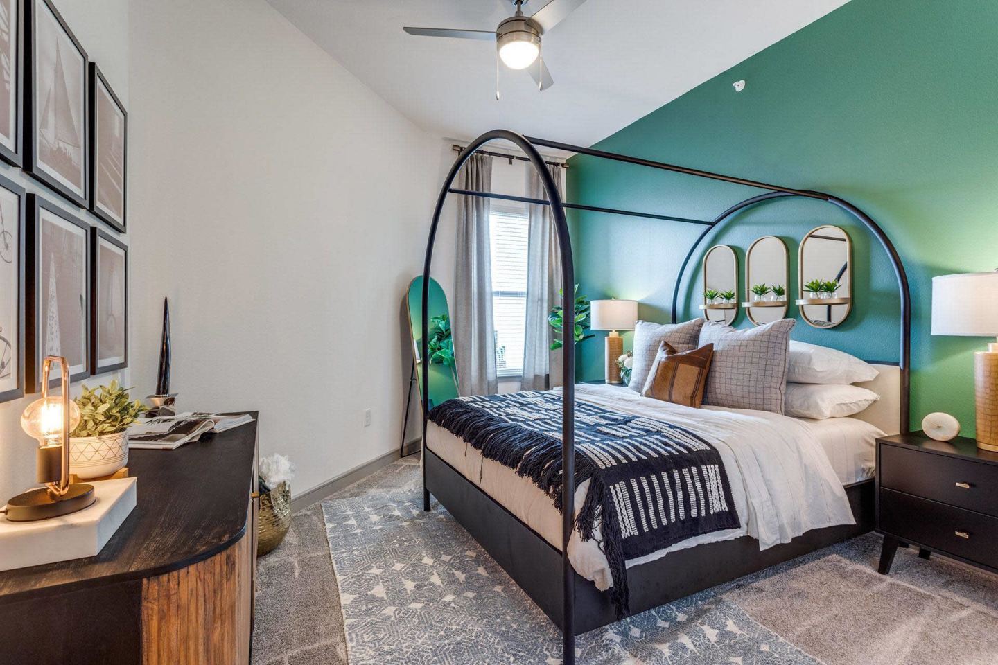 Luxia Gallery House Image 34