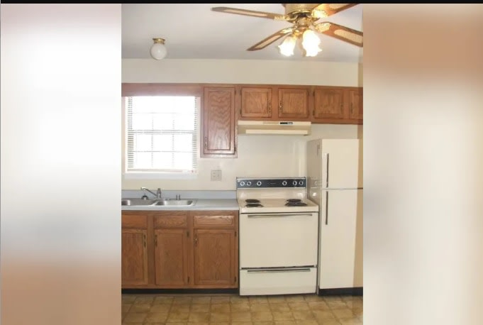 Rosewood Manor Image 18