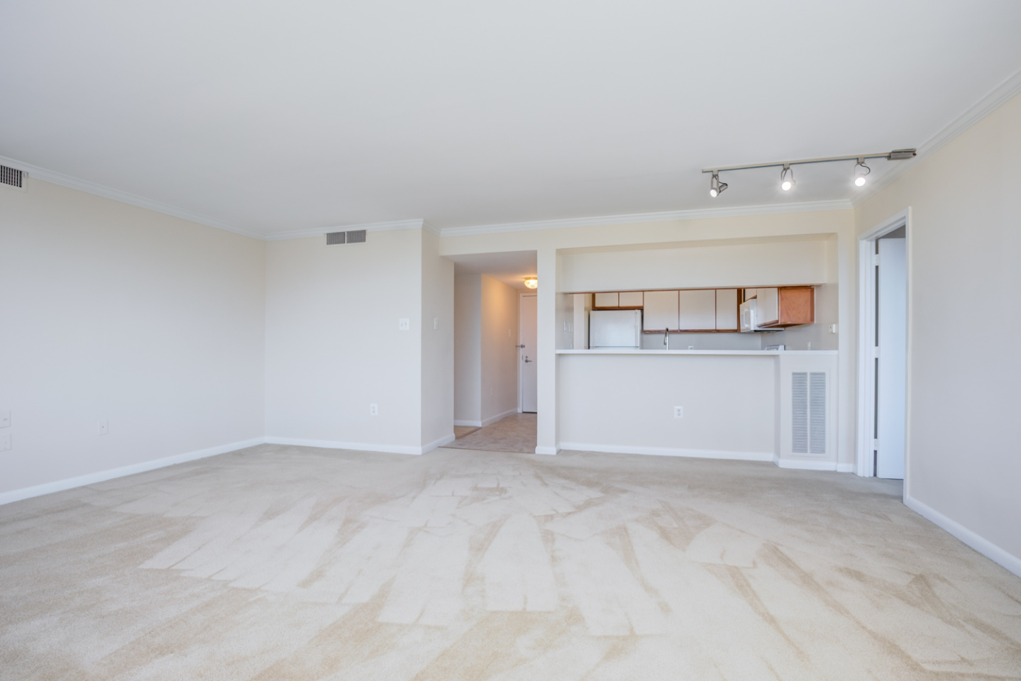 Parkstone Alexandria Image 97