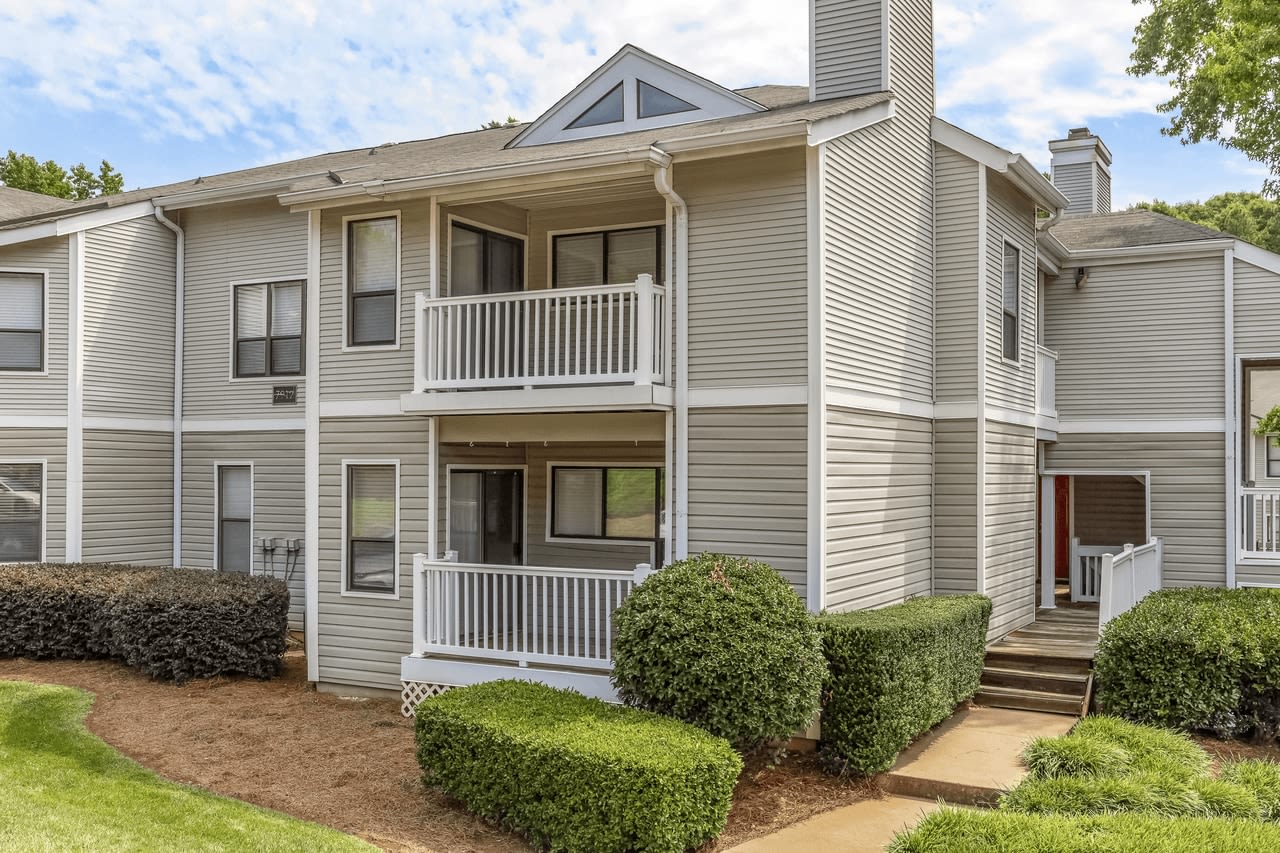 Affordable Housing -  Bridges at Mallard Creek Apartment Homes Image 2