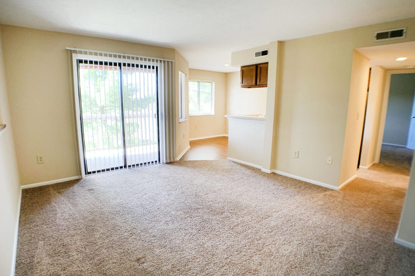 Deercross Apartments Image 58