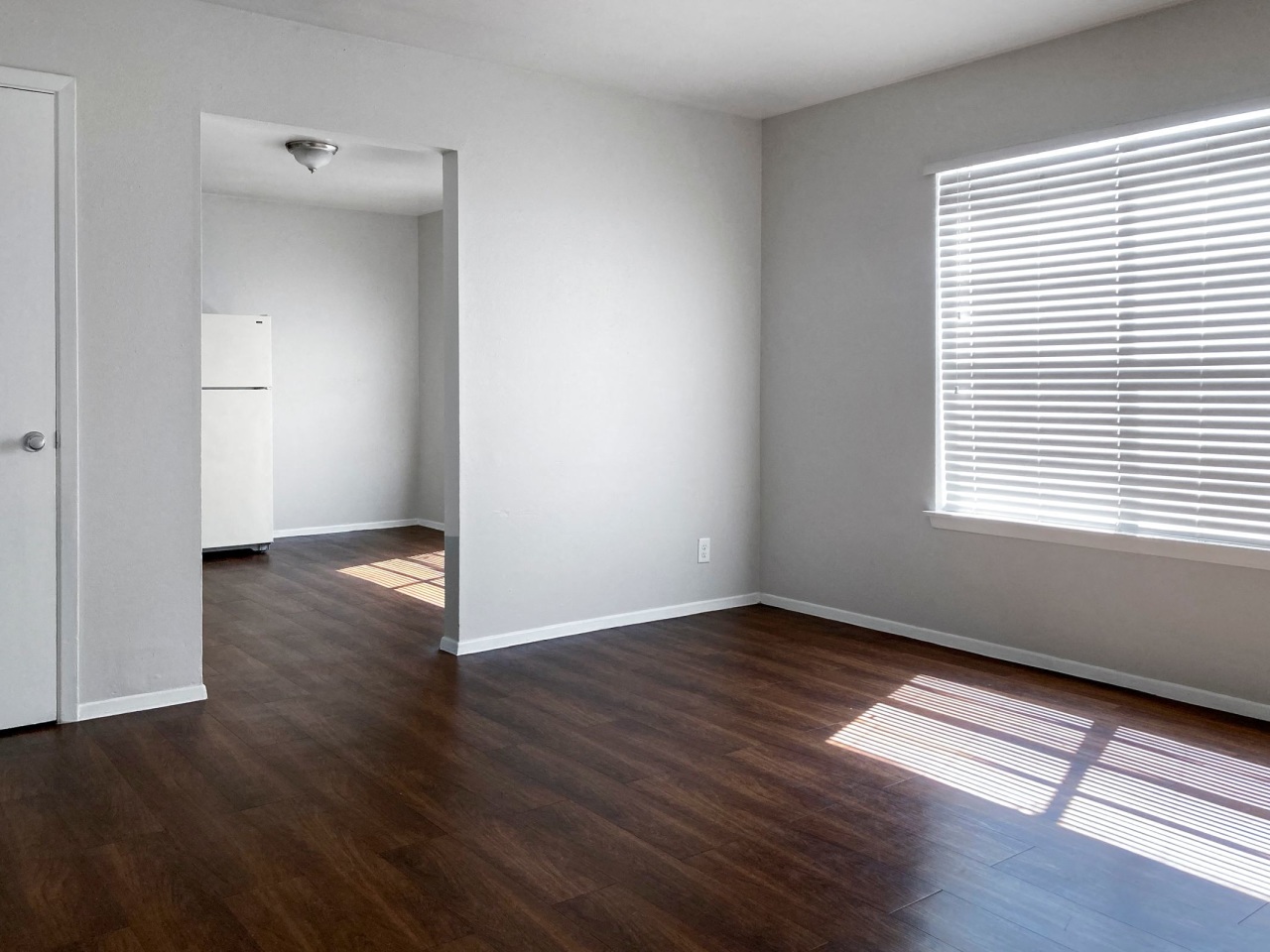 Sunset Heights Image 43