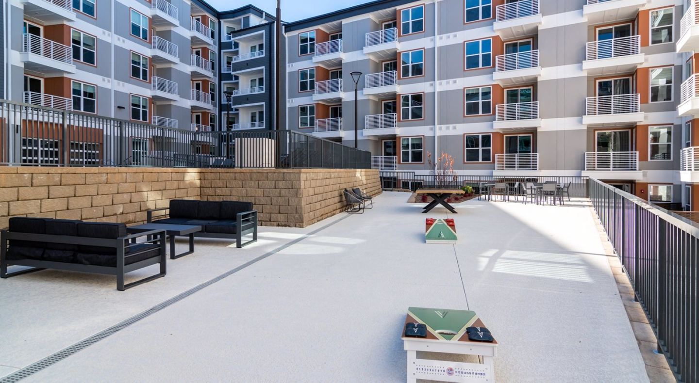 Avondale Hills Image 48