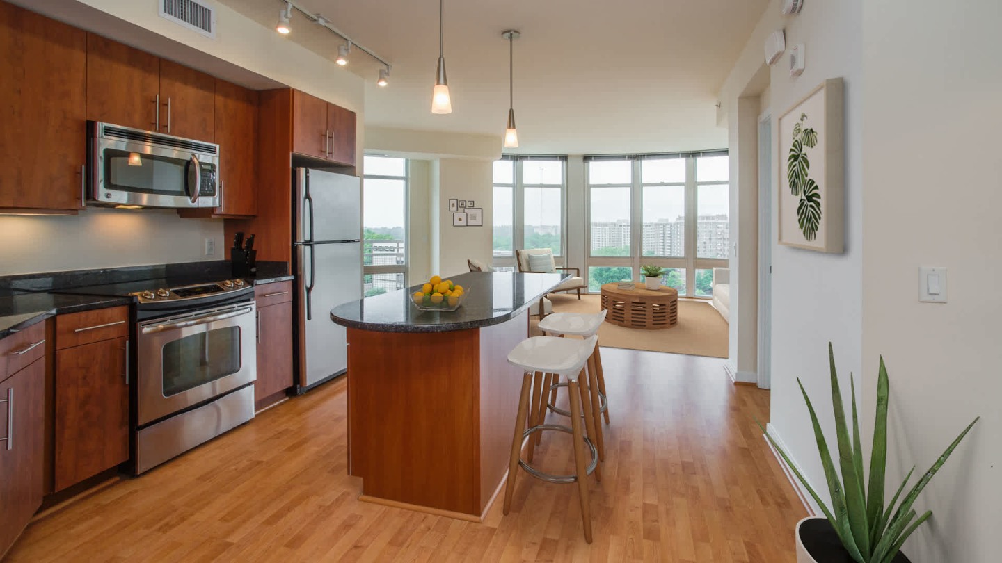 Wisconsin Place Image 30
