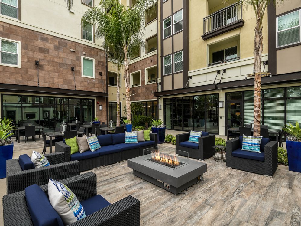Avalon Cerritos Image 19