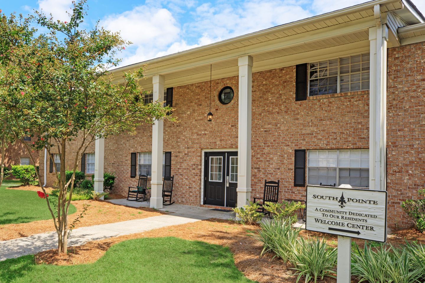 South Pointe Apartment Home Image 18