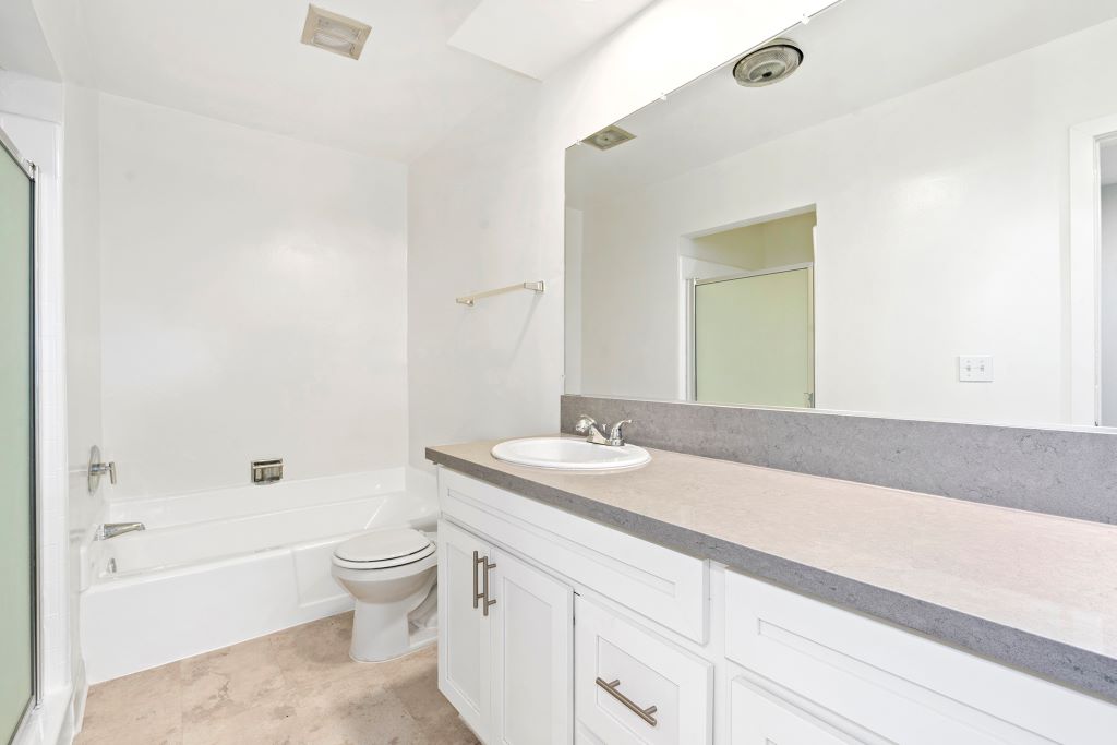 Jaclyn Terrace Image 29