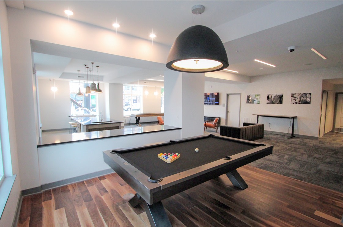Wilshaw Apartments Image 5