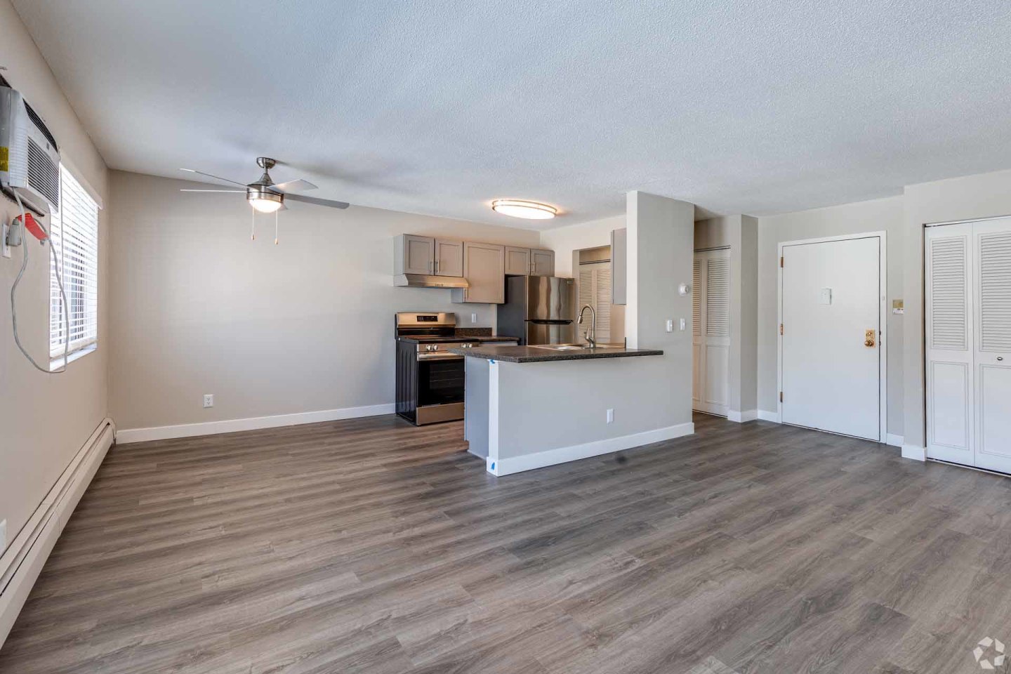 7th Avenue Apartments Image 2