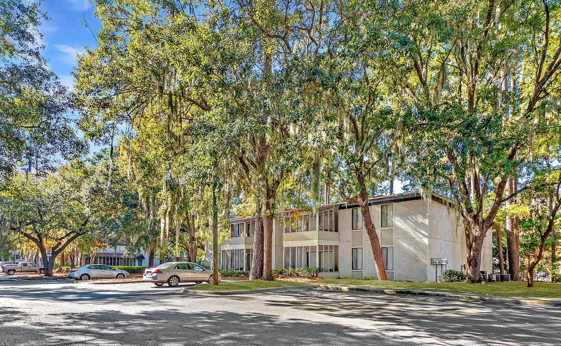 Greentree Apartments Image 16