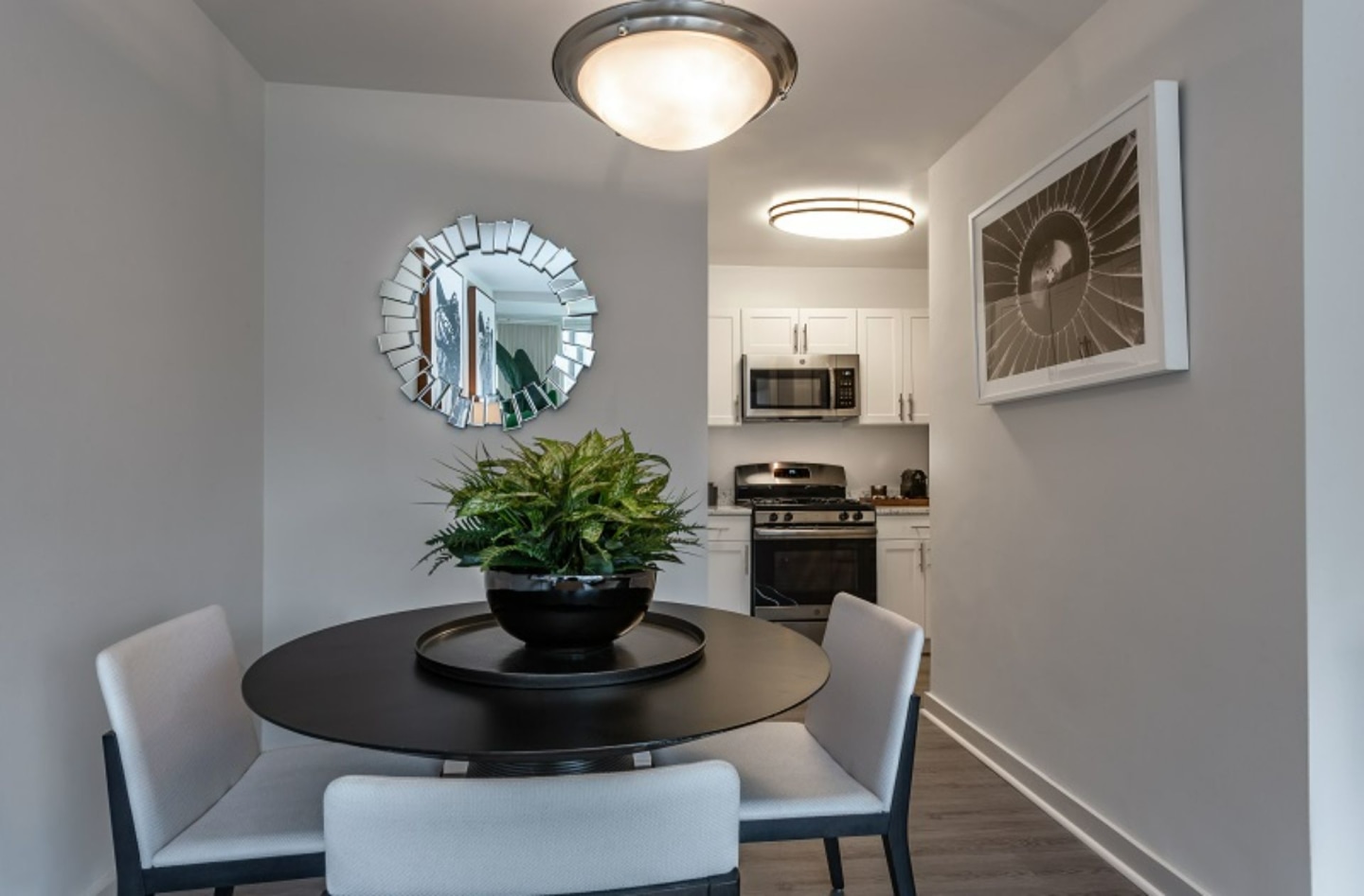 RiverHouse Image 87