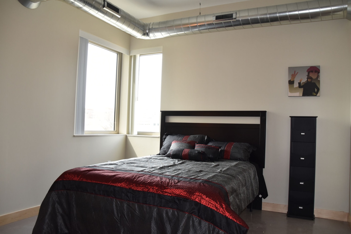 501 Brady Image 9