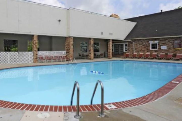 Fox Club Image 1