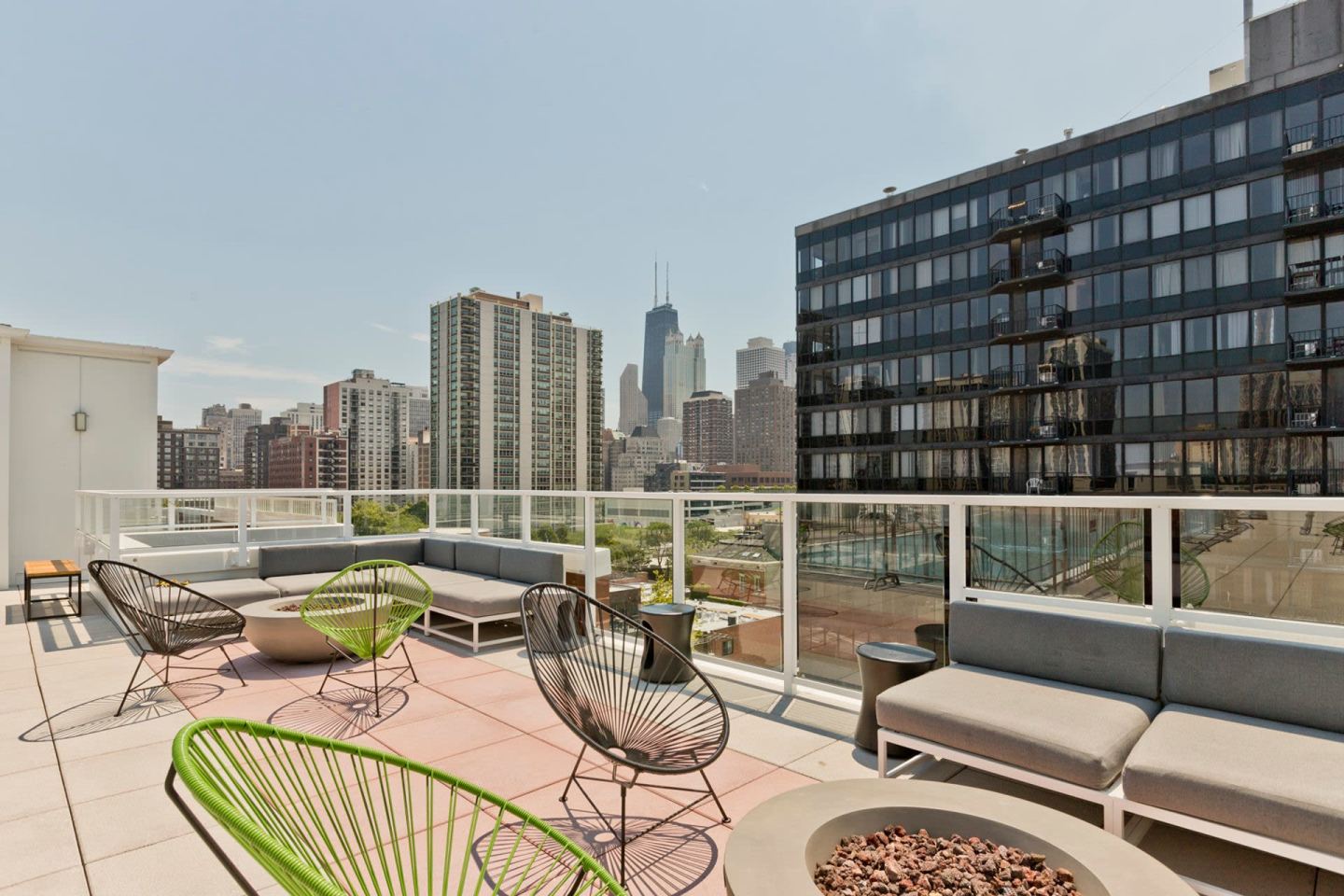 1325 N Wells Image 18