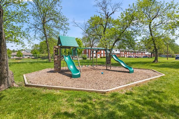 Glen Ridge Manor Image 15