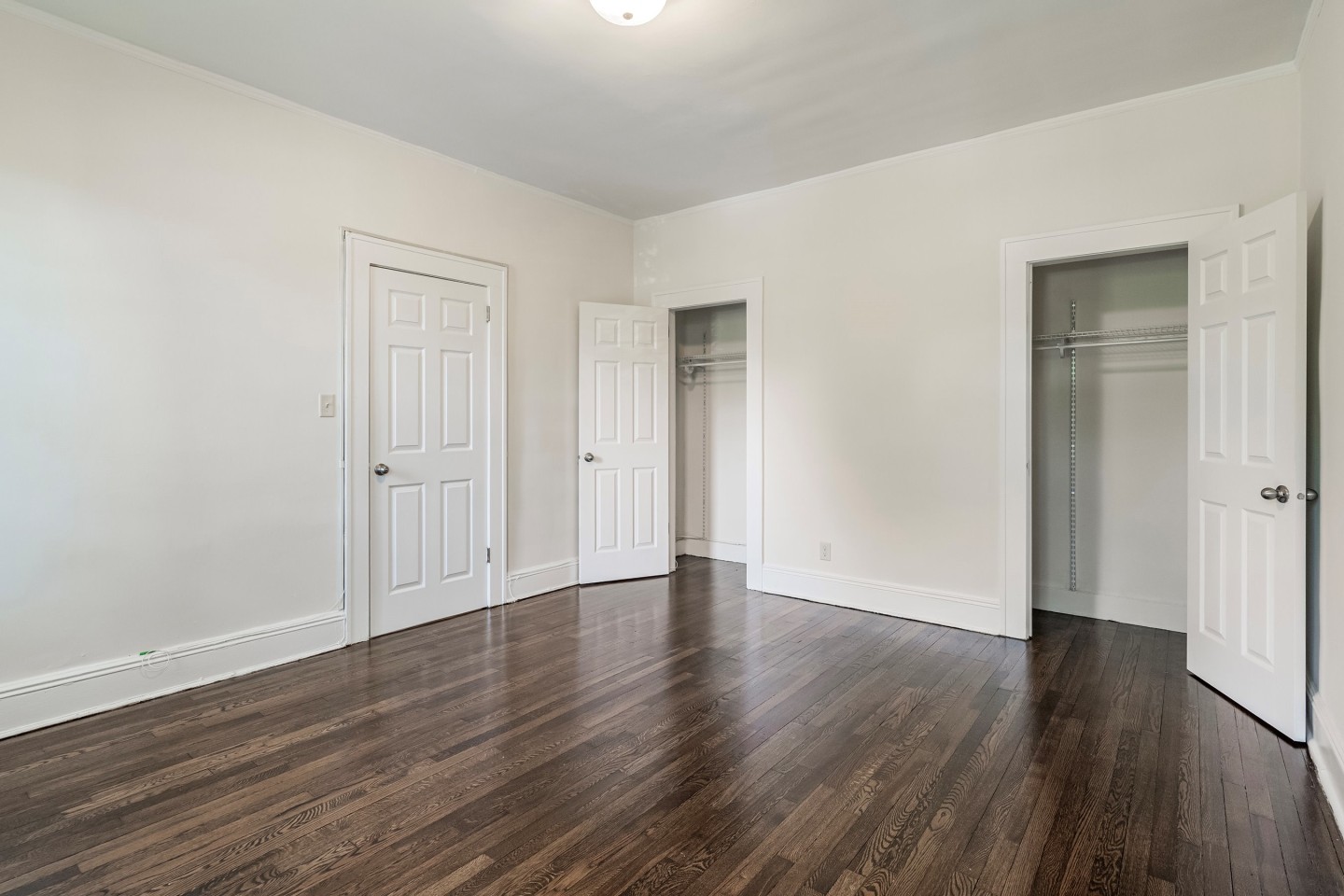55 Monroe Place Apartments Image 12