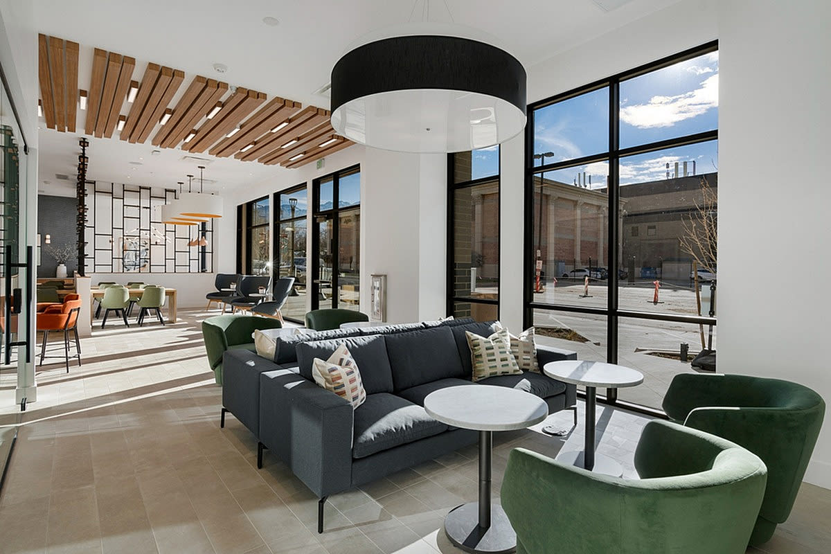 Cottonwood Highland Image 18