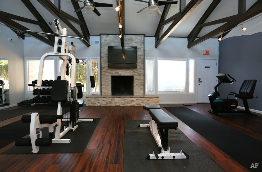 Kingswood Image 17
