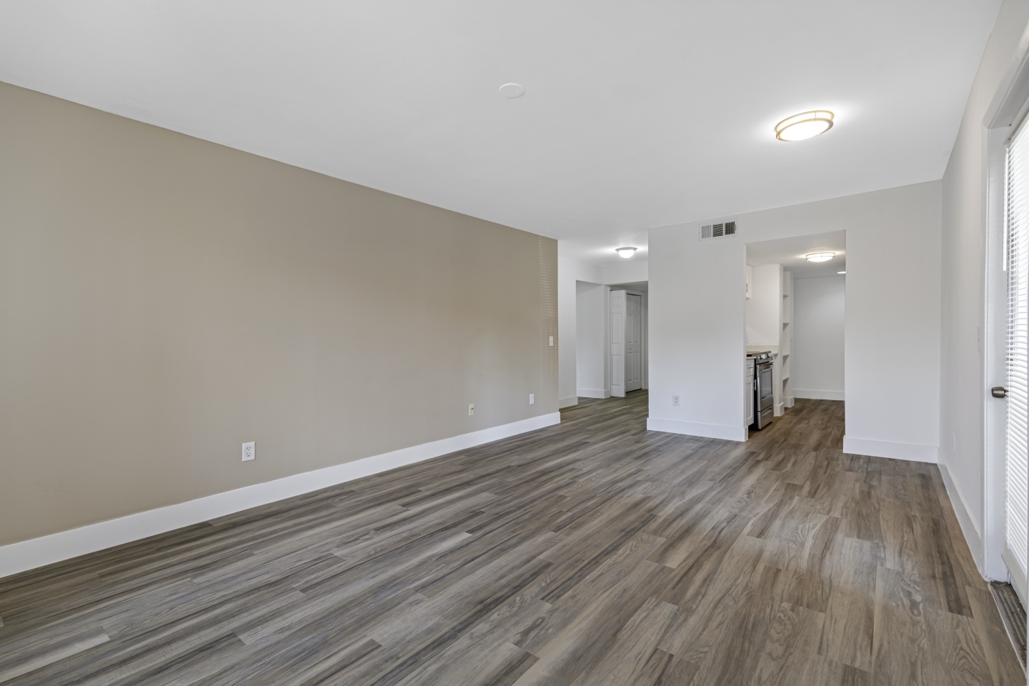 Palm Aire Gardens Image 10