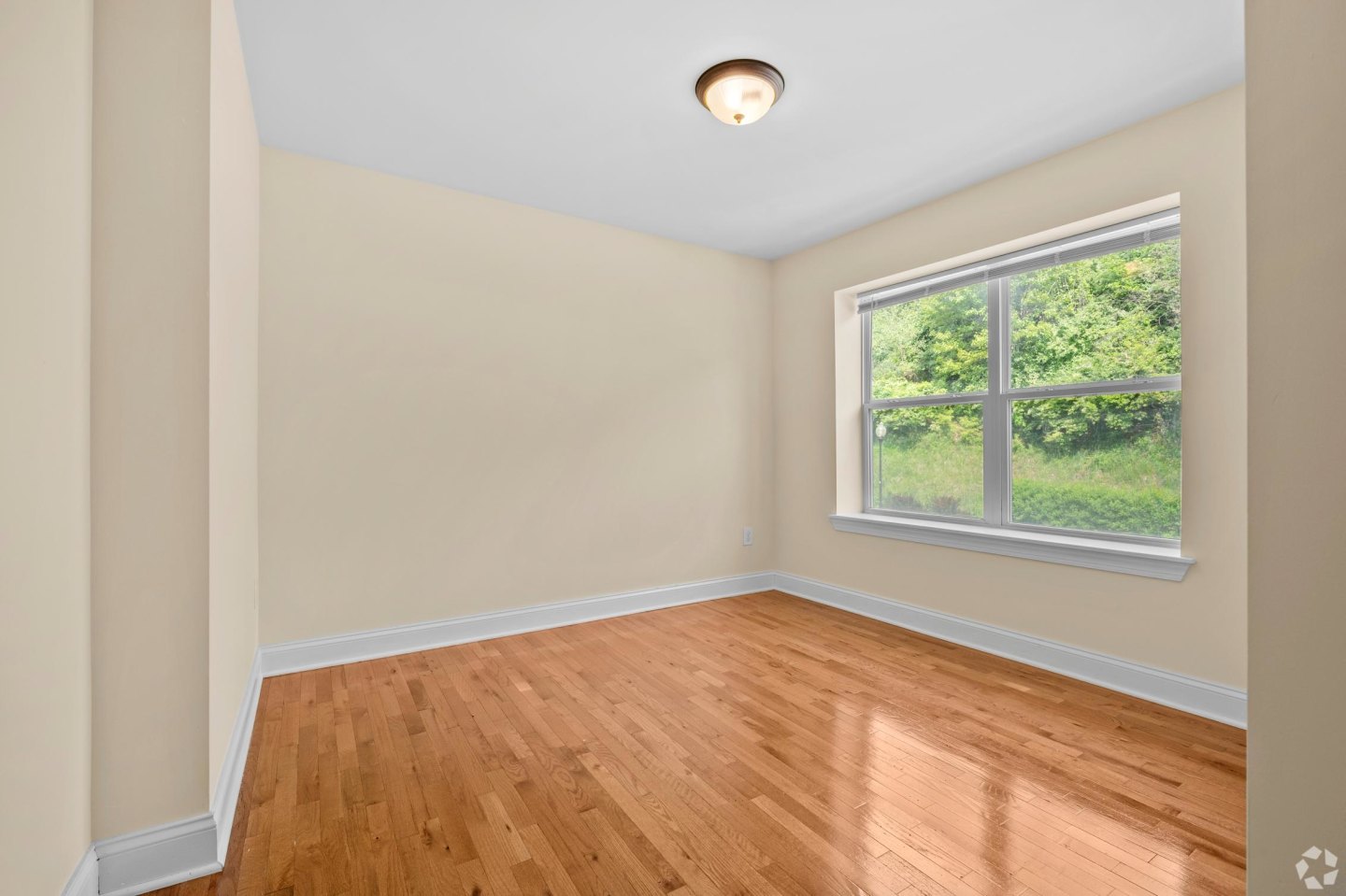 Summit Ridge Luxury Apartments Image 13