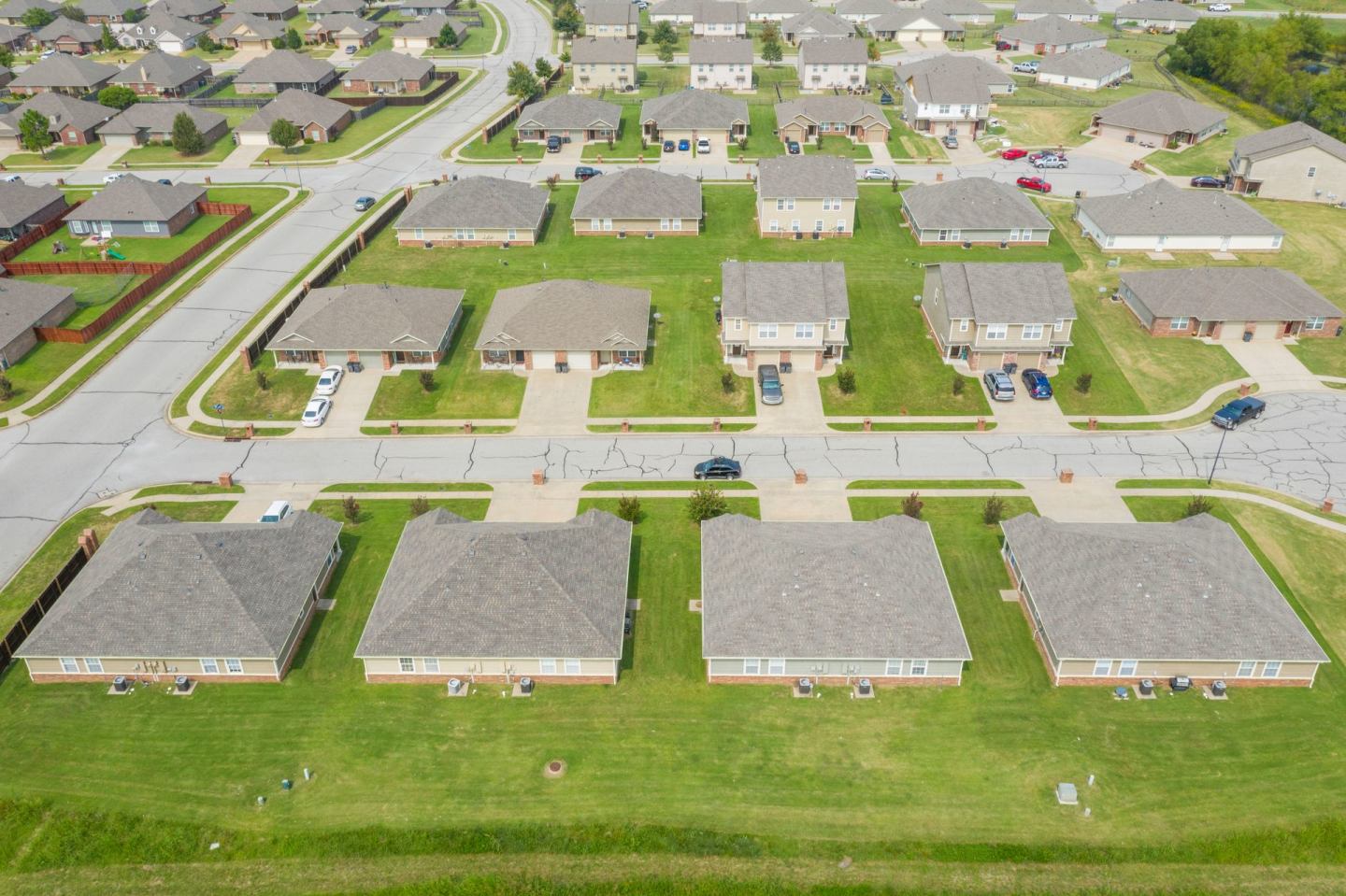 Glen Eagle Duplexes Image 3