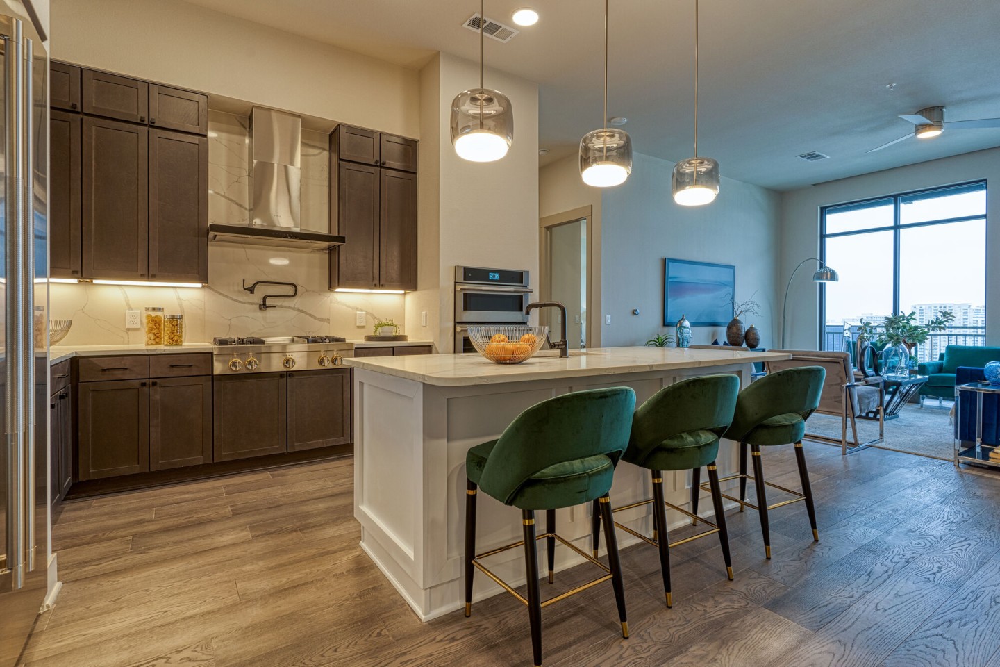Residences at The Grove Image 36