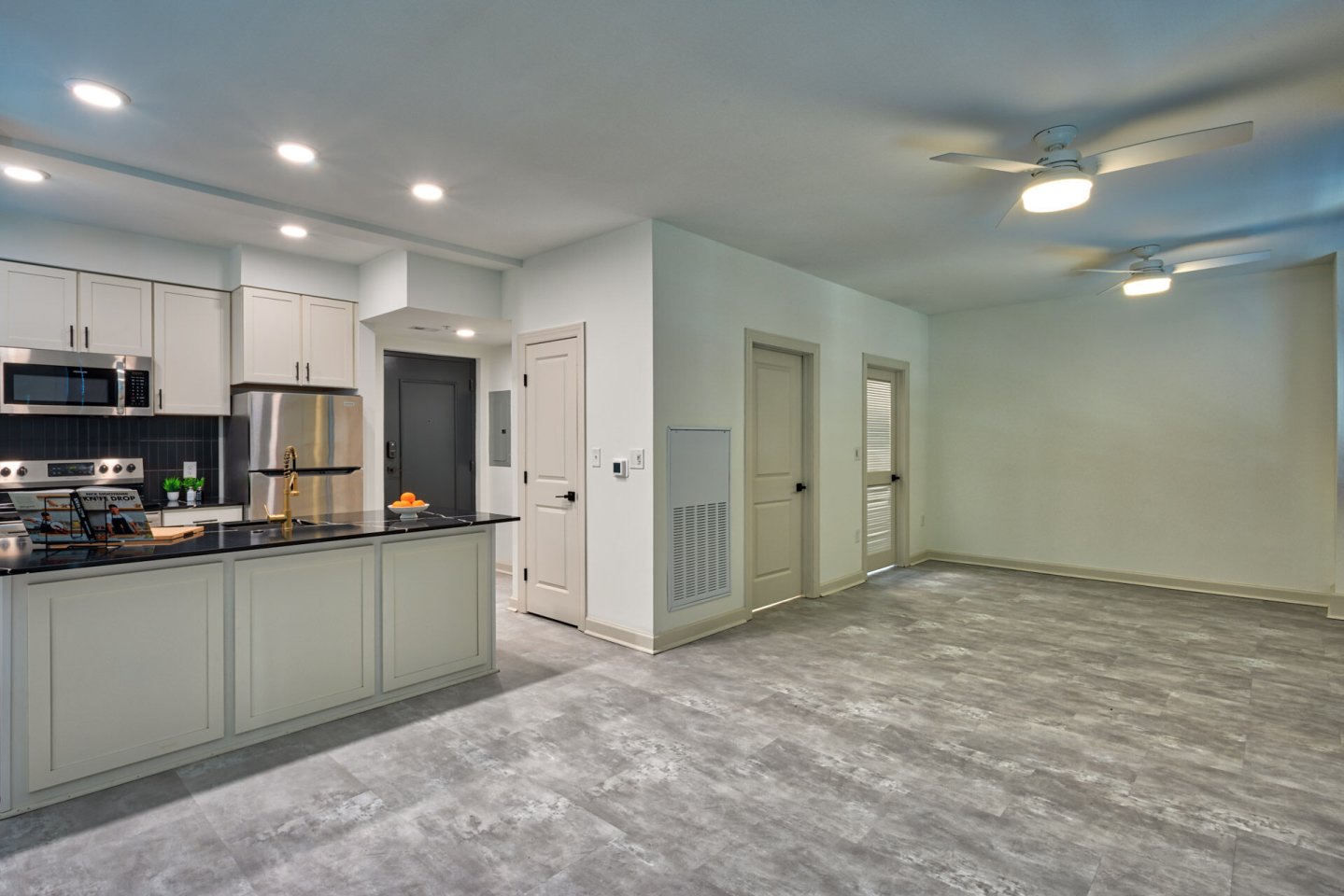 142 West York Street Apartments Image 6