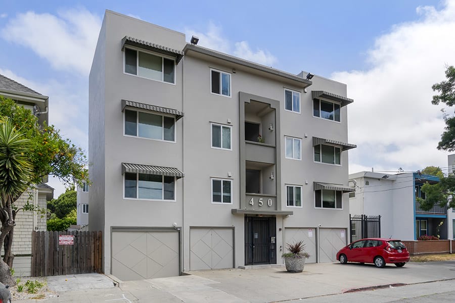 450 28th Street Apartments Image 15