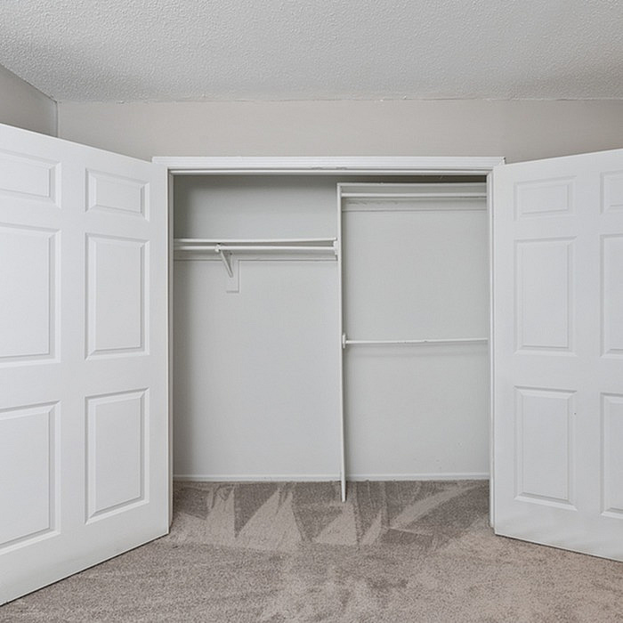 Parkwood Apartment Homes Image 14