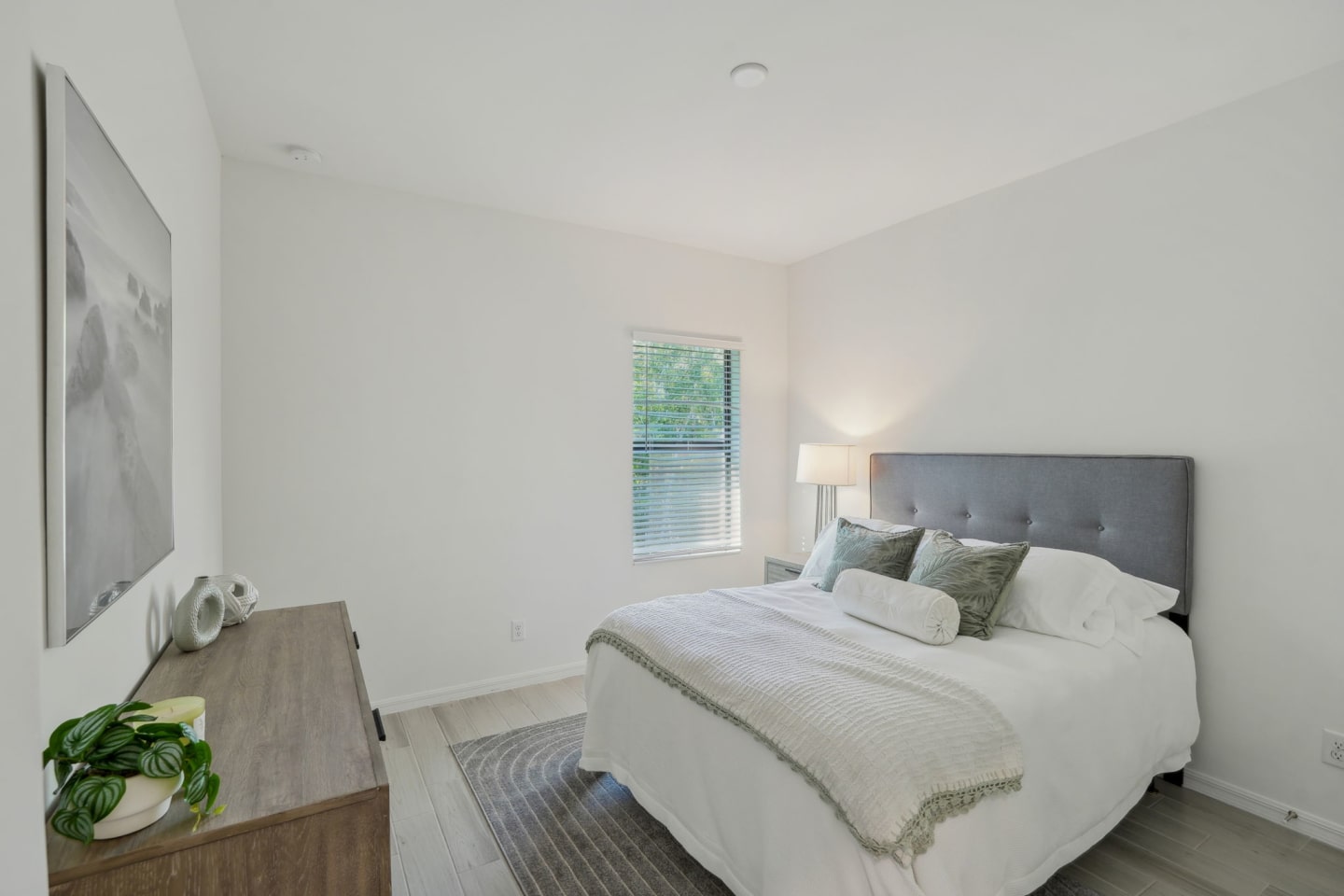 Juniper Pointe Image 12