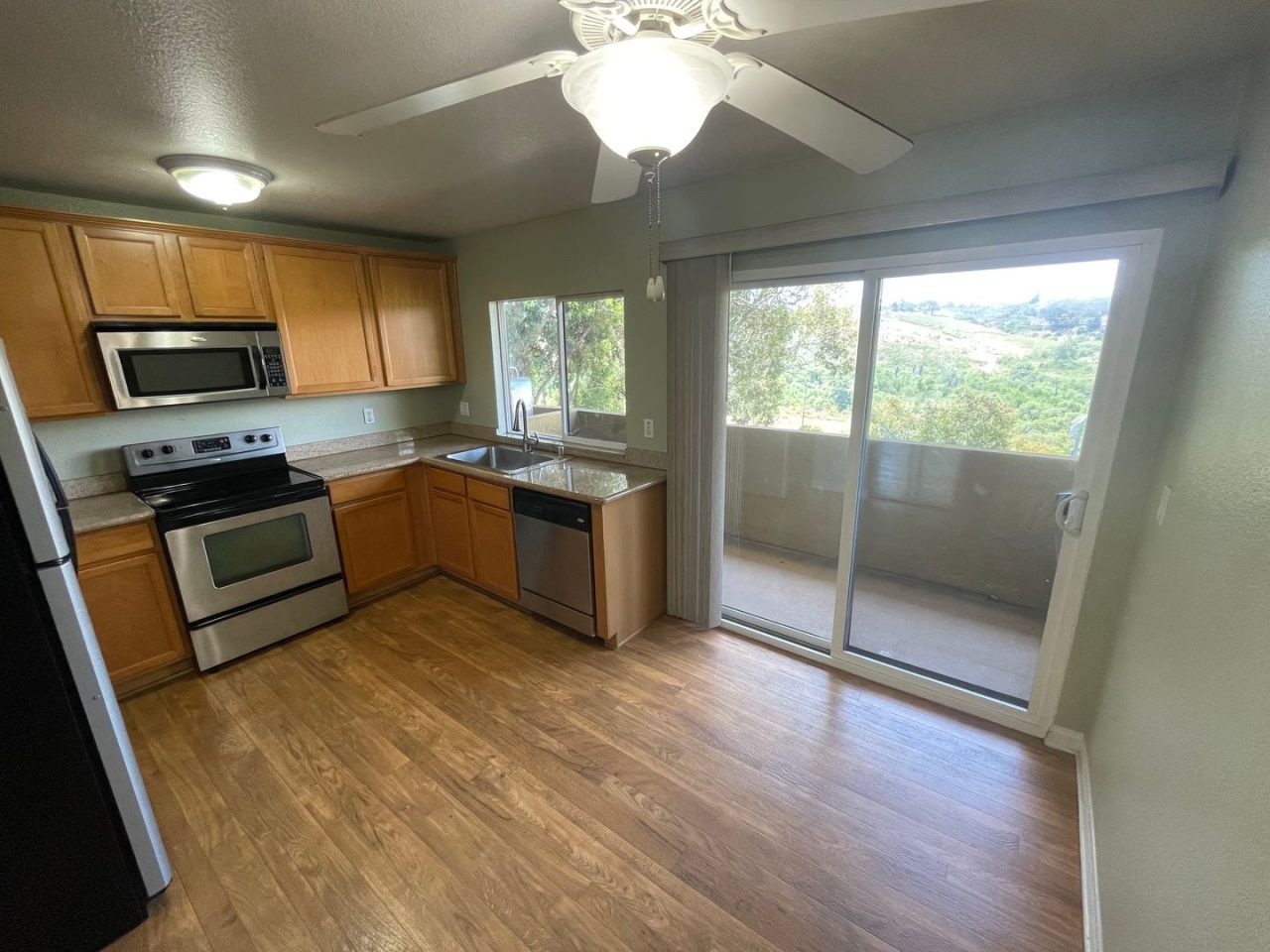Suncrest Ridge Apartments Image 18